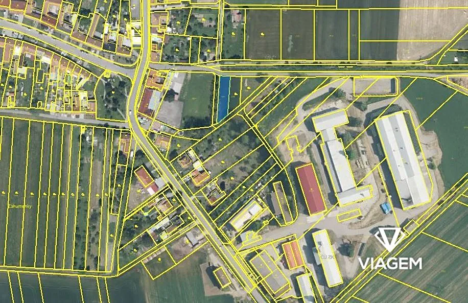 Prodej podílu 9/14 pole 358 m²